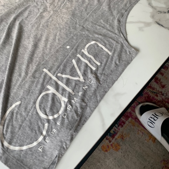 Calvin Klein Athleisure top - Picture 3 of 4